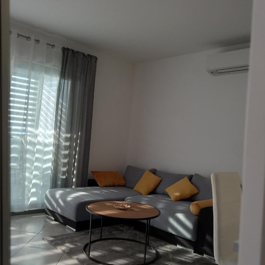 센 Apartman Nehaj 아파트 외부 사진