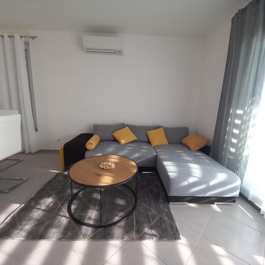 센 Apartman Nehaj 아파트 외부 사진